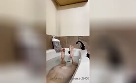 Queen Soft400 Soles Giant Toe Wiggle Tease